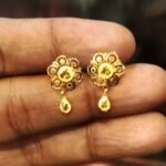 স্বর্ণের কানের টপ / Gold Top